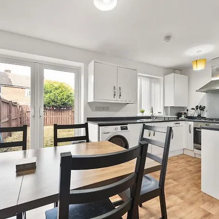 Holiday home Exclusive House For Contractors And Families *